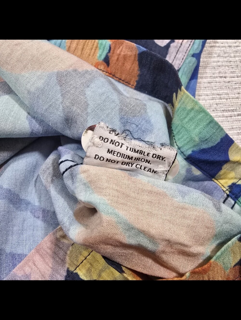 Portuguese Flannel Camp Shirt Mens L Coral Reef Abstract Geo Print Short Sleeve - Picture 5 of 7